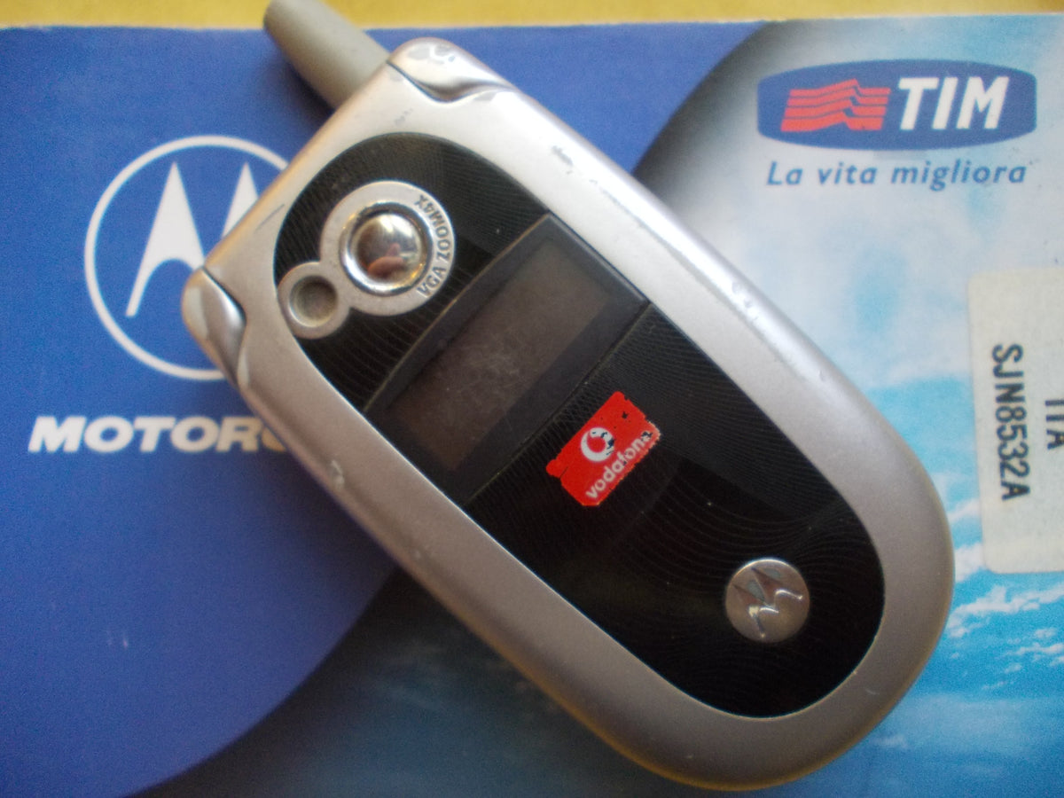 Cellulare telefono MOTOROLA V550