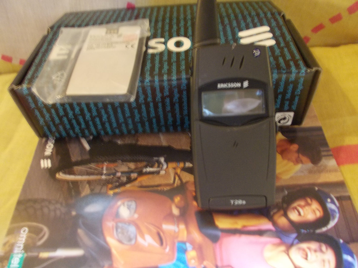 Ericsson T28 nuovo originale