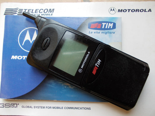 Motorola 8700