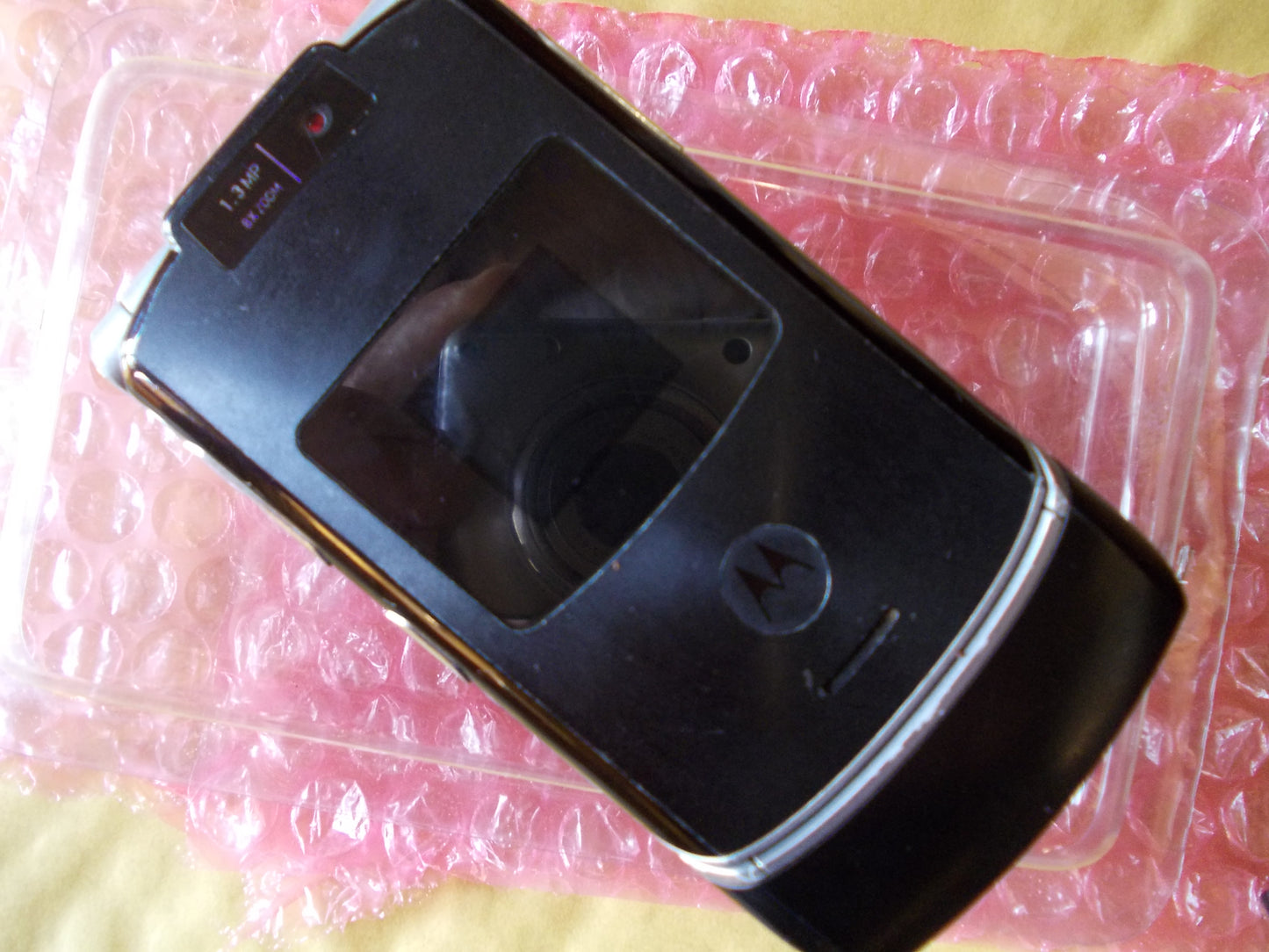 MOTOROLA RAZ V3 FOTOCAMERA BLUETOOTH
