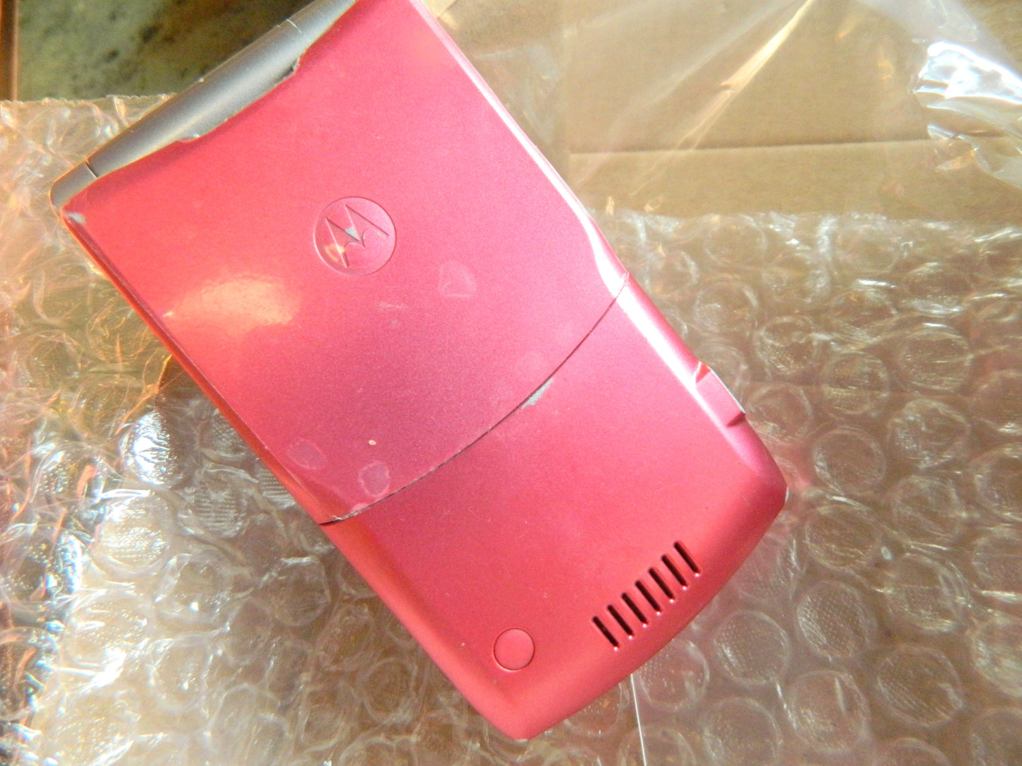 Téléphone portable MOTOROLA RAZR V3 APPAREIL PHOTO BLUETOOTH