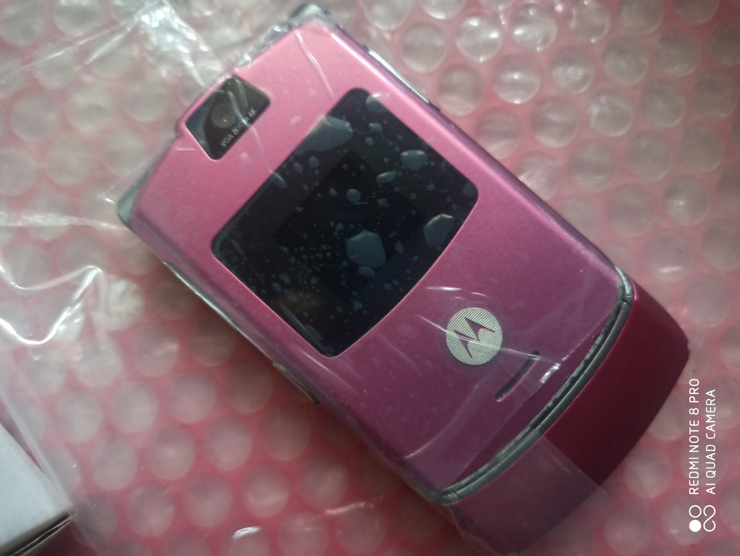 MOTOROLA RAZR V3 ROHS ROSE APPAREIL PHOTO BLUETOOTH