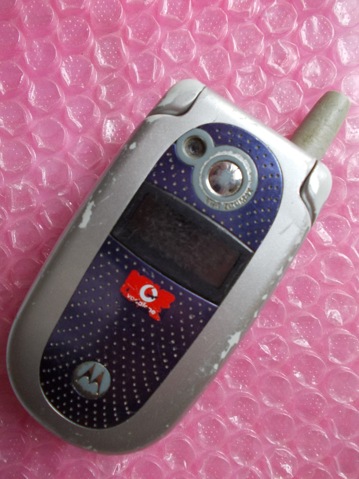 Cellulare telefono MOTOROLA V550