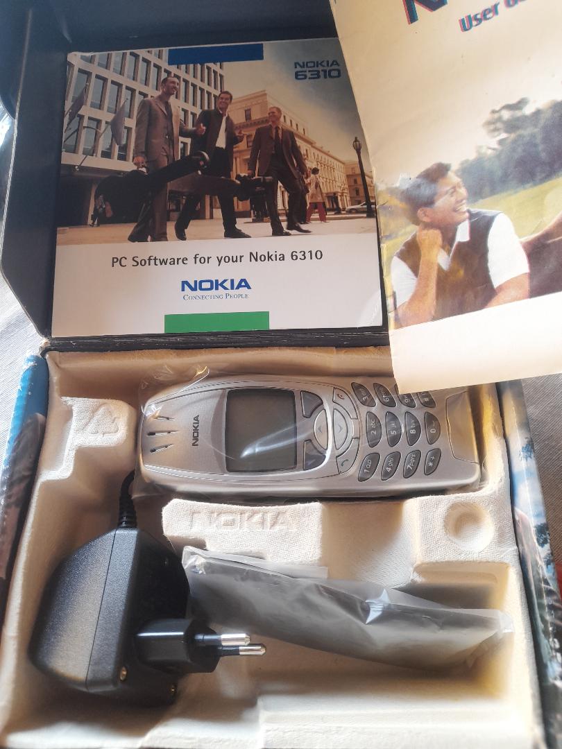 Nokia 6310i nuovo originale.