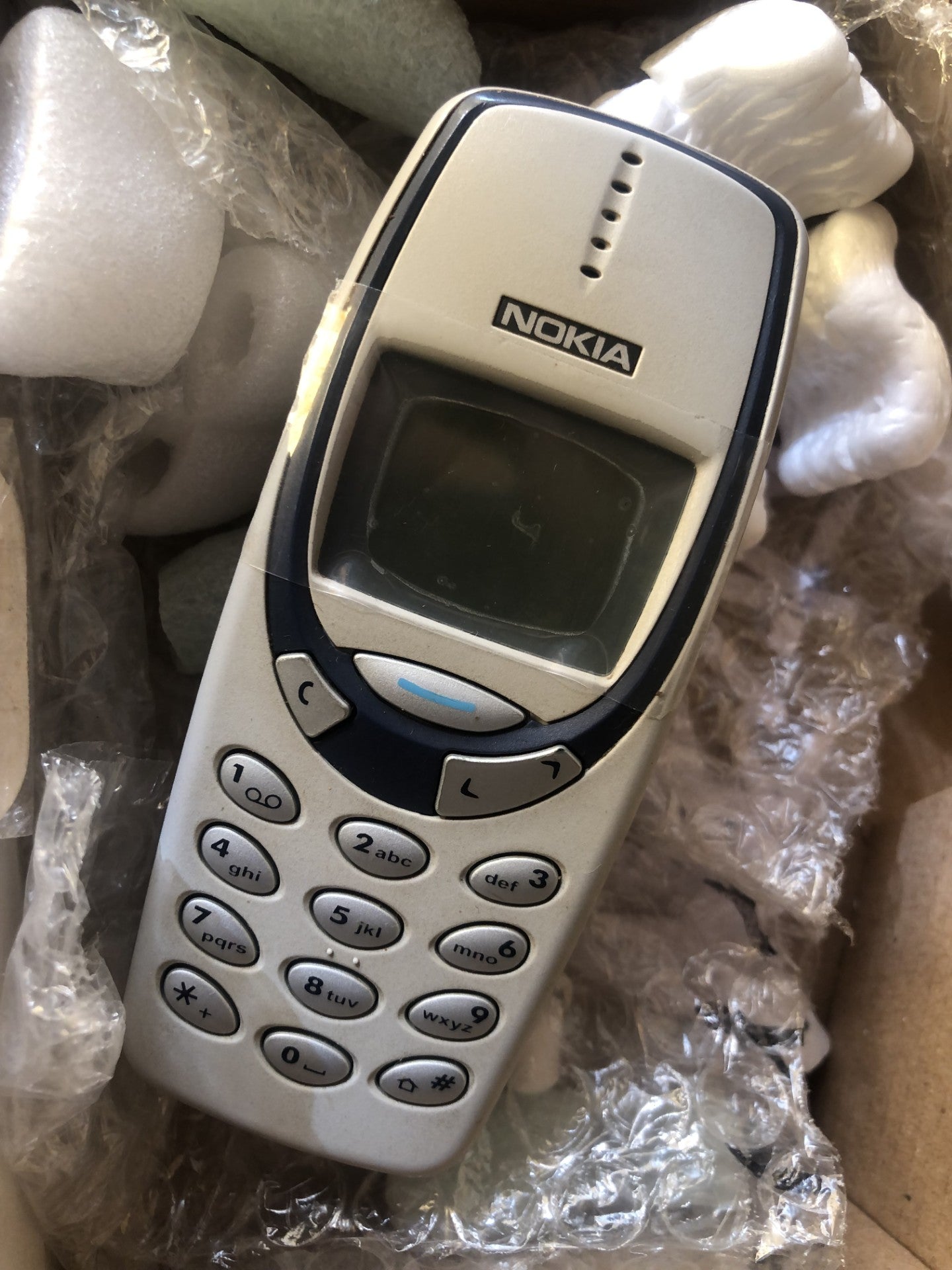 MITICO Celular NOKIA 3330