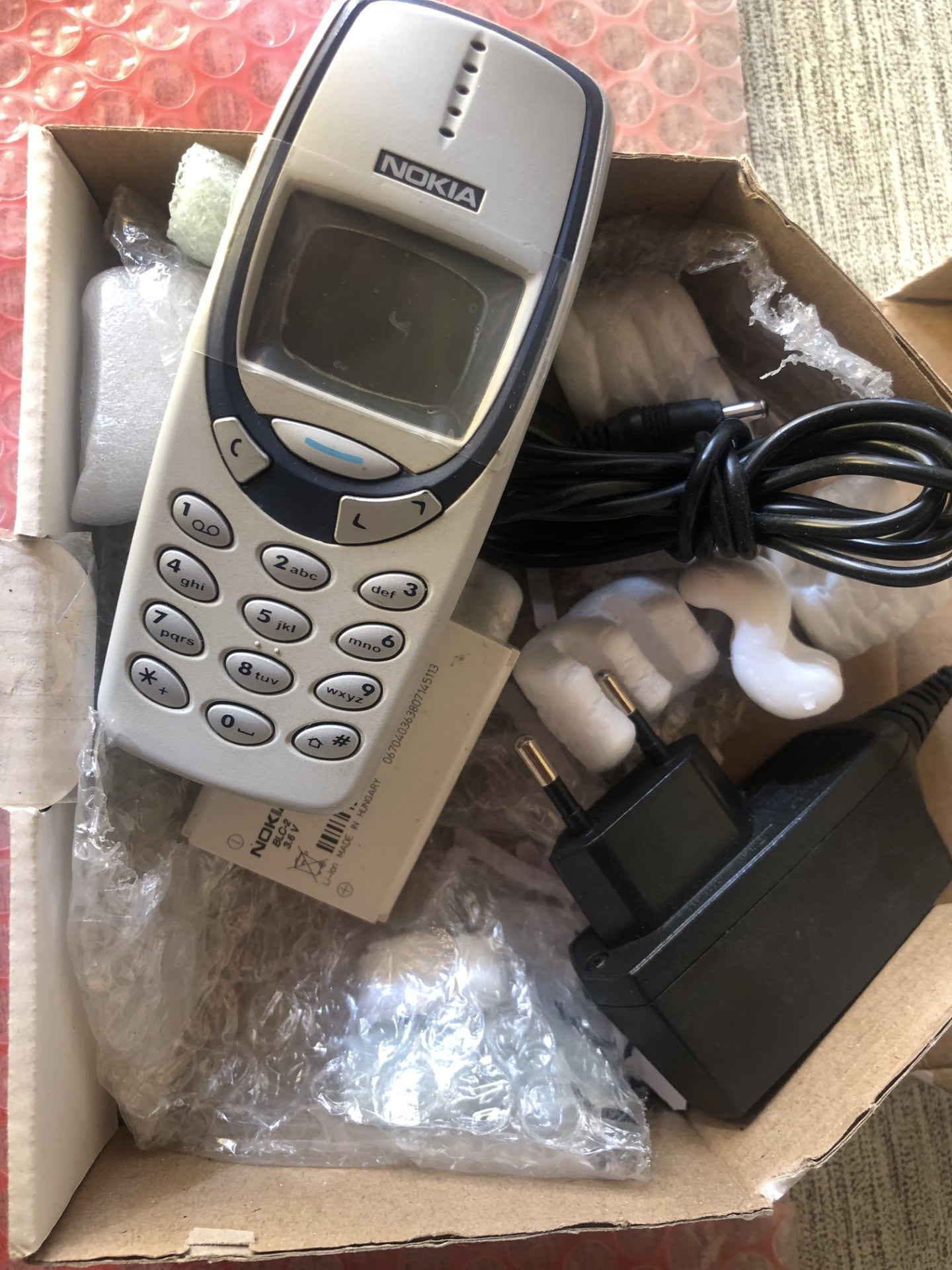 MITICO Celular NOKIA 3330